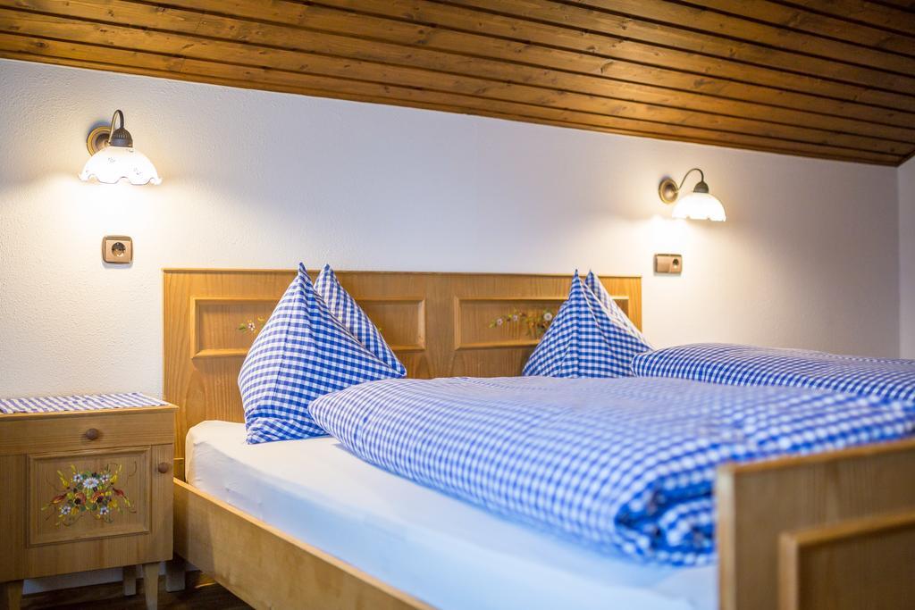 Berggasthaus Agritur Moserhof Брайес  Экстерьер фото